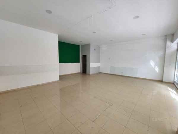 Tirane, shes ambjent biznesi Kati 0, 200 m² (Rruga panorama)