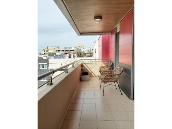 Tirane, jepet me qera apartament 2+1+Aneks+Ballkon Kati 8, 110 m² 1.500 € (Kompleksi &#039;&#039;Nobis&#039;&#039;)