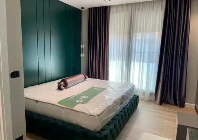 Tirane, jepet me qera apartament 2+1+Ballkon , 120 m² 1.500 € (TEG)