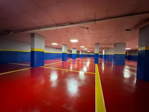 Tirane, jepet me qera ambjent biznesi Kati -1, 600 m² 3.000 € (RRUGA E ELBASANIT)