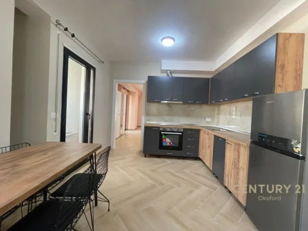 Tirane, jepet me qera apartament 1+1+Aneks+Ballkon Kati 5, 74 m² 650 € (RRUGA E ELBASANIT)