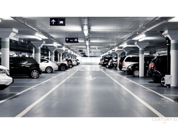 Tirane, jepet me qera ambjent biznesi Kati -1, 564 m² 3.000 € (Perballe me Delijorgjin)