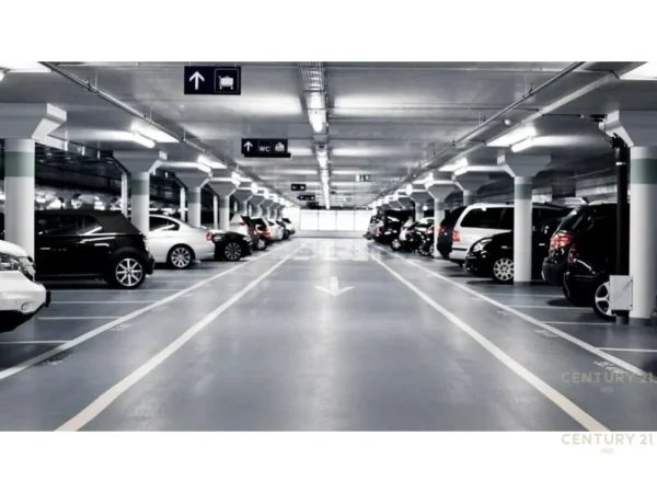 Tirane, jepet me qera ambjent biznesi Kati -1, 564 m² 3.000 € (Perballe me Delijorgjin)