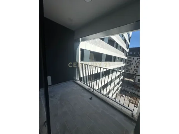 Tirane, shes apartament 1+1+Aneks+Ballkon Kati 5, 76 m² 120.000 € (PARALLEL LIVING,DON BOSKO)