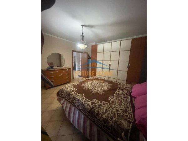 Tirane, jepet me qera apartament 1+1+Ballkon Kati 5, 70 m² 600 € (RRUGA E ELBASANIT)