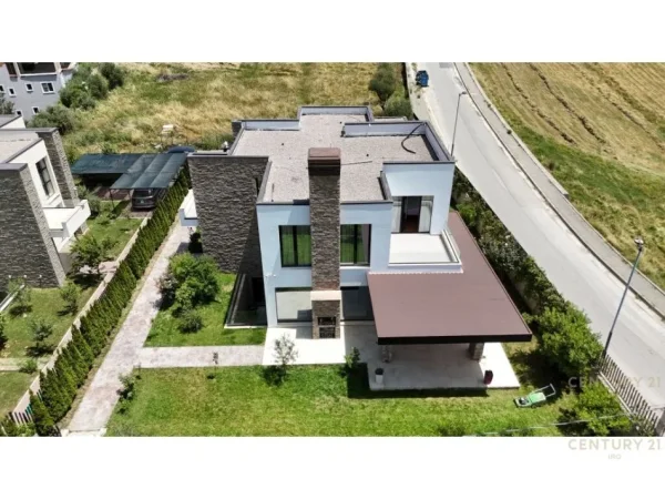 Tirane, shes Vile 3 Katshe Kati 3, 500 m² 1.300.000 € (Farke)