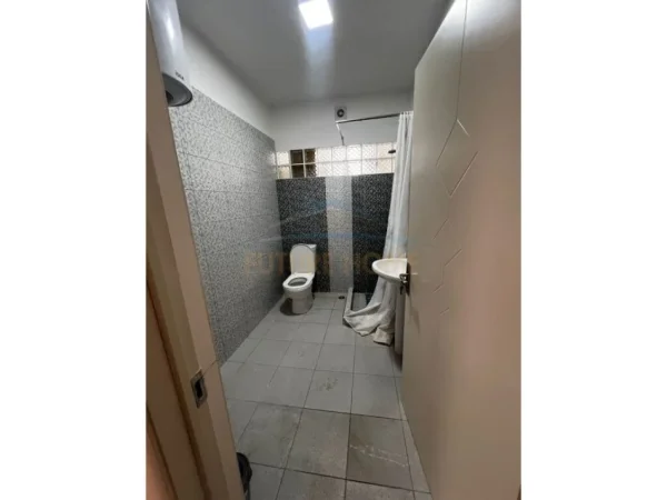 Tirane, shitet apartament 3+1 Kati 2, 120 m² 250.000 € (ARTURBINA)