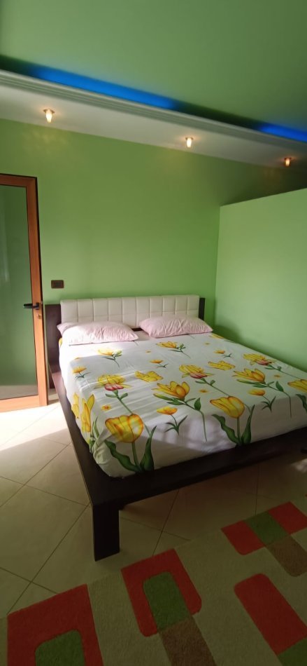 Tirane, jepet me qera Vile 1+1 Kati 2, 60 m² (Rrethrrotullimi I Shkozes, Ali Dem)