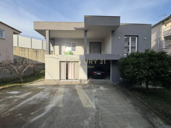 Tirane, jepet me qera Vile 2 Katshe Kati 2, 139 m² 1.500 € (Sauk)