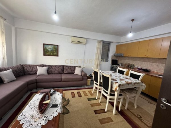 Tirane, jepet me qera Vile 2 Katshe Kati 2, 139 m² 1.500 € (Sauk)