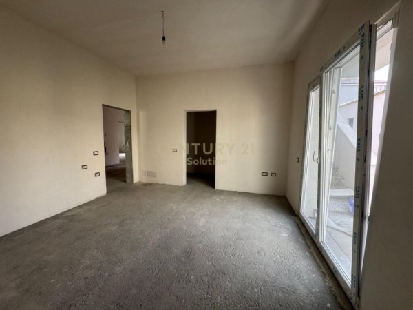 Tirane, jepet me qera Vile 2 Katshe Kati 2, 139 m² 1.500 € (Sauk)