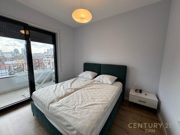 Tirane, jepet me qera apartament 1+1+Aneks+Ballkon Kati 6, 60 m² 650 € (fillimi Bulevardit te Ri)