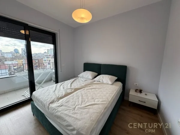 Tirane, jepet me qera apartament 1+1+Aneks+Ballkon Kati 6, 60 m² 650 € (fillimi Bulevardit te Ri)