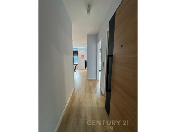 Tirane, jepet me qera apartament 1+1+Aneks+Ballkon Kati 6, 60 m² 650 € (fillimi Bulevardit te Ri)