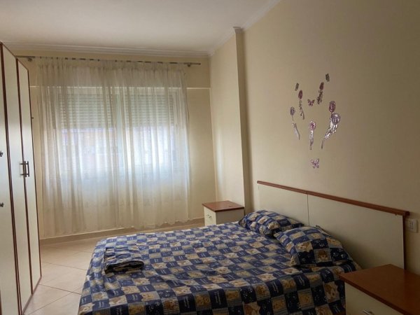 Tirane, jepet me qera apartament 1+1 Kati 5, 76 m² 450 € (Don Bosko)