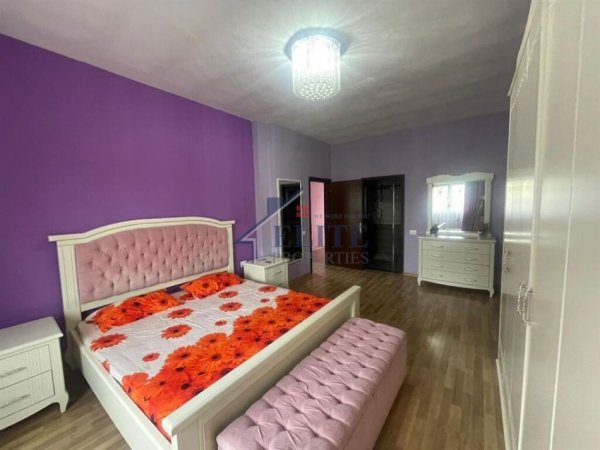 Tirane, jepet me qera Vile 3+1+Aneks+Ballkon Kati 3, 164 m² 1.350 € (Jordan Misja)