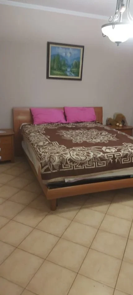 Tirane, jepet me qera apartament 1+1 Kati 5, 70 m² 600 € (Rruga Elbasanit)