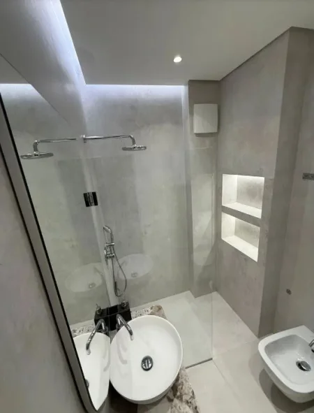 Tirane, shitet apartament 3+1 Kati 3, 148 m² 416.000 € (TEG)