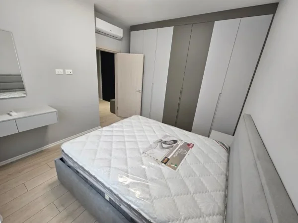 jepet me qera apartament 2+1+Ballkon Kati 3, 100 m² 910 € (river residenc)