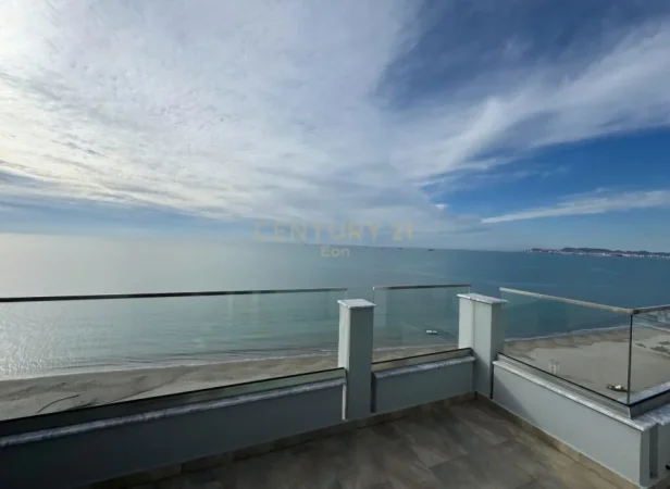 Durres, shitet apartament+verande | Penthouse 2+1+Ballkon Kati 8, 155 m² 400.000 € (Shkembi I Kavajës)