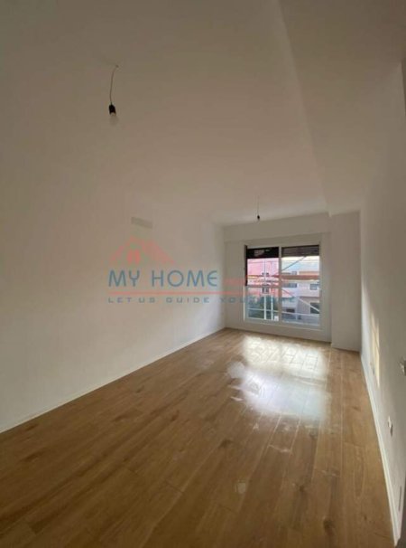 Tirane, jepet me qera zyre Kati 2, 88 m² 550 Euro (Rruga Jordan Misja)