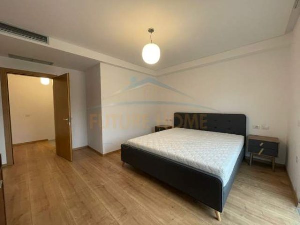 Tirane, jepet me qera Vile 3 Katshe  , 222 m² 1.900 Euro (Rezidenca Olive Grove)