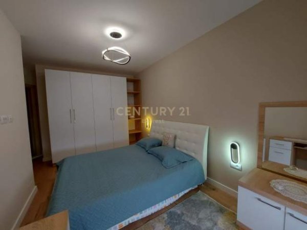 Tirane, jepet me qera apartament 2+1+BLK 600 Euro (21 Dhjetori)
