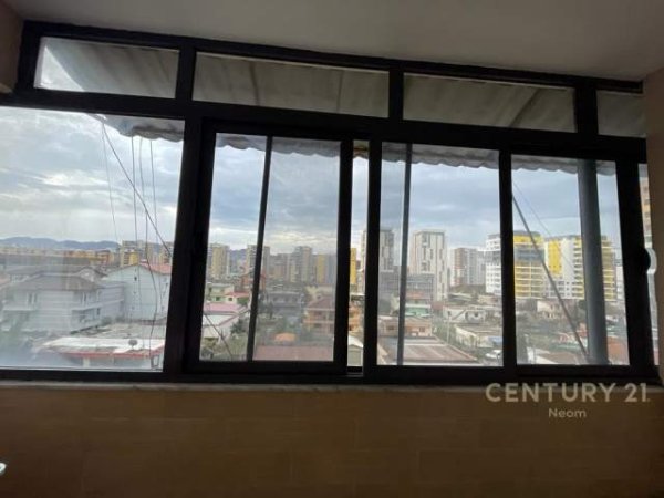 Tirane, jepet me qera apartament Kati 4, 500 Euro (drtan hoxha)