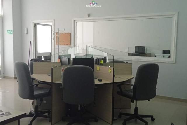 Tirane, jepet me qera zyre Kati 0, 120 m² 1000 Euro (Ali Demi)