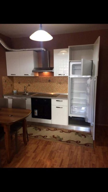 Tirane, jepet me qera apartament 1+1 Kati 5, 70 m² 420 Euro (Fakulteti i Drejtesise)