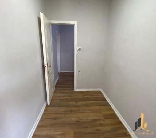 Tirane, shitet apartament Kati 6, 40 m² 60.000 Euro (Rruga e Kavajes)