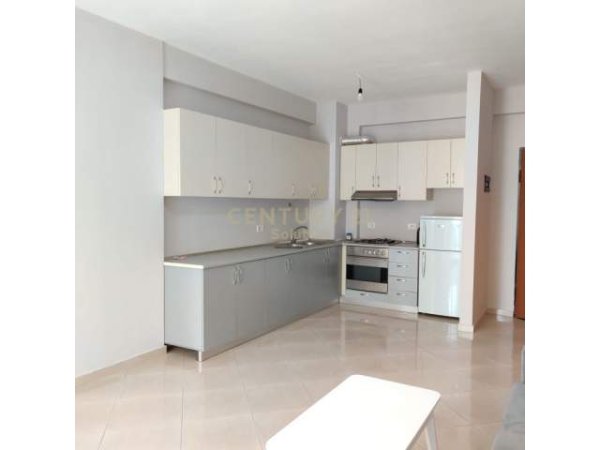 Tirane, shes apartament 2+1 Kati 1, 112 m² 169.000 Euro (LIQENI I THATE)