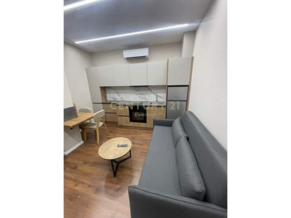 Tirane, shes apartament Kati 2, 50 m² 130.000 Euro (rruga e kosovareve)