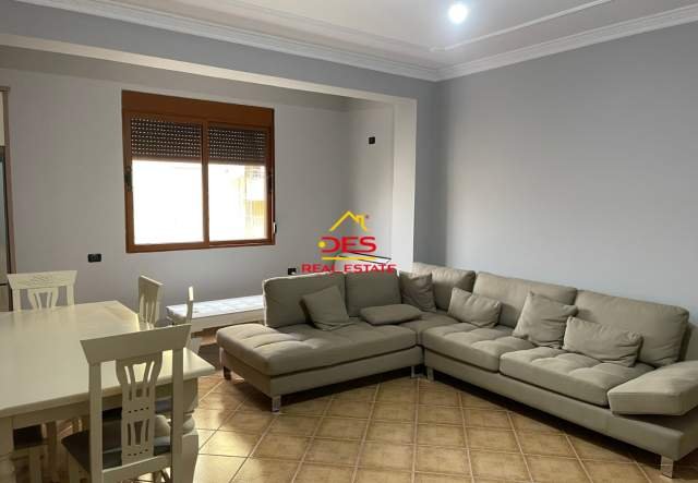 Vlore, shitet apartament 2+1+BLK Kati 4, 110 m² 83.000 Euro (Lagjia Isa Boletini,Vlore)