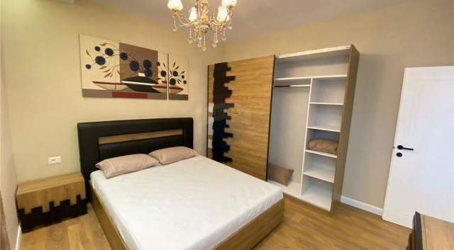 Tirane, jepet me qera apartament 1+1+A+BLK Kati 2, 62 m² 600  (Shkolla e Baletit)
