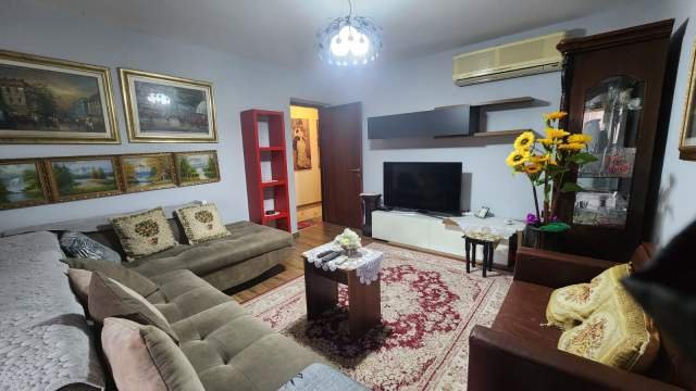 Tirane, jepet me qera apartament 2+1 Kati 4, 90 m² 500 Euro (Gjimnazi Petro Nini Luarasi)