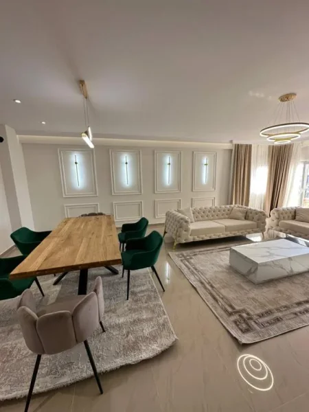 Tirane, jepet me qera apartament 2+1 Kati 1, 134 m² 800 Euro (Liqeni i Farkes)