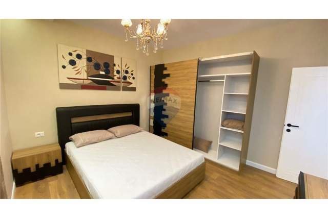 Tirane, jepet me qera apartament 1+1+BLK Kati 3, 62 m² 600 Euro (Shkolla e Baletit)