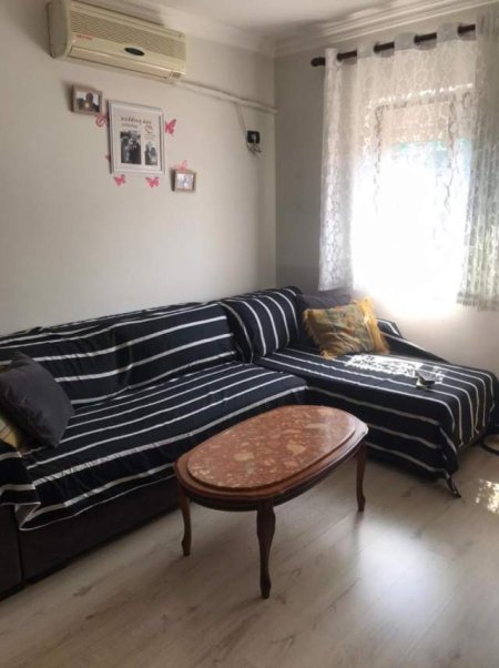 Tirane, jepet me qera apartament 1+1+A+BLK Kati 5, 60 m² 500 Euro