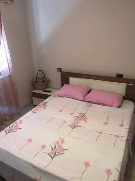 Tirane, jepet me qera apartament 1+1 Kati 5, 60 m² 500 Euro (Tek Myslym Shyri)