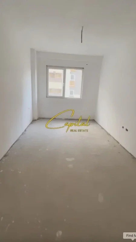 Tirane, shitet apartament 1+1 Kati 5, 76 m² 129.200 € (LAPRAKE)