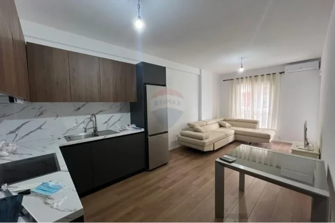 Tirane, shitet apartament 2+1 Kati 2, 84 m² 93.000 € (Unives City - Autostrada Tiranë-Durrës, Shqipëri)