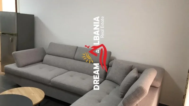 Tirane, jepet me qera apartament 1+1 Kati 4, 62 m² 350 € (shkoze)