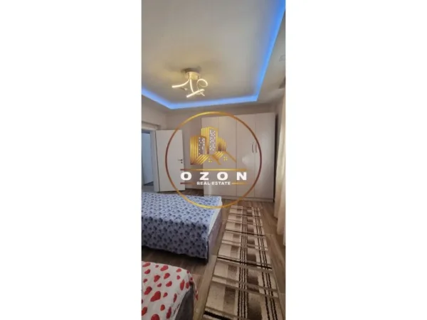 Tirane, shitet apartament 2+1 Kati 4, 121.000 € 