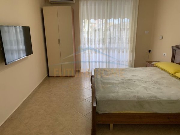 Durres, jepet me qera apartament 2+1 Kati 1, 114 m² 550 € (Prane Bashkisë ,Durrës)