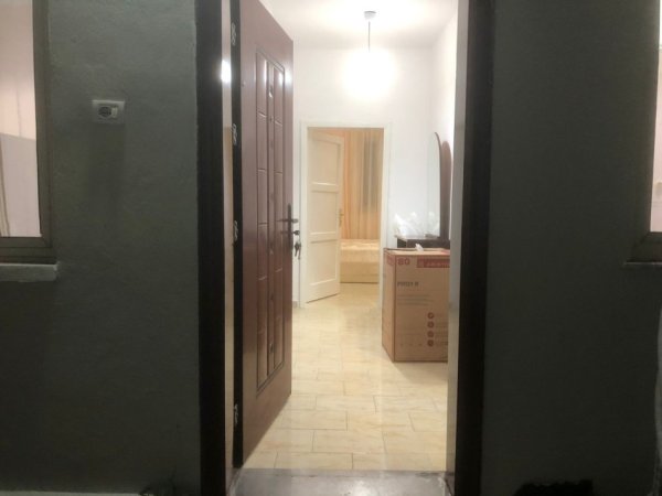 Tirane, jepet me qera shtepi 1+1+Aneks Kati 0, 400 €