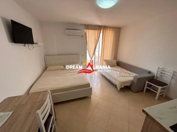 Lezhe Shengjin, jepet me qera hotel Kati 1, 1.135 m² 8.000 € (Shengjin)