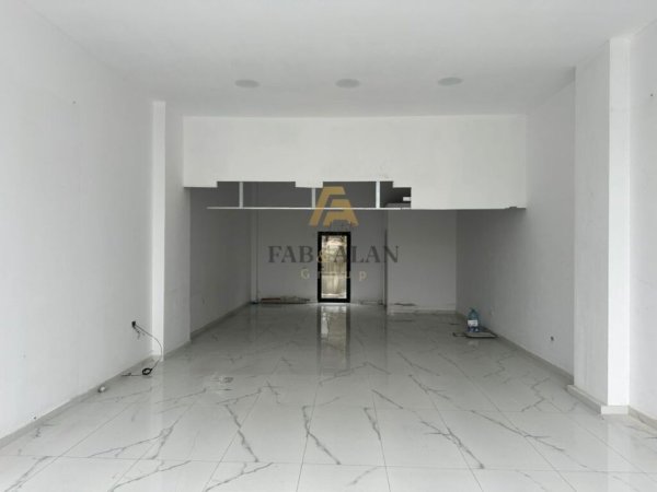 Tirane, jepet me qera ambjent biznesi Kati 1, 82 m² 500 € (Kamez)