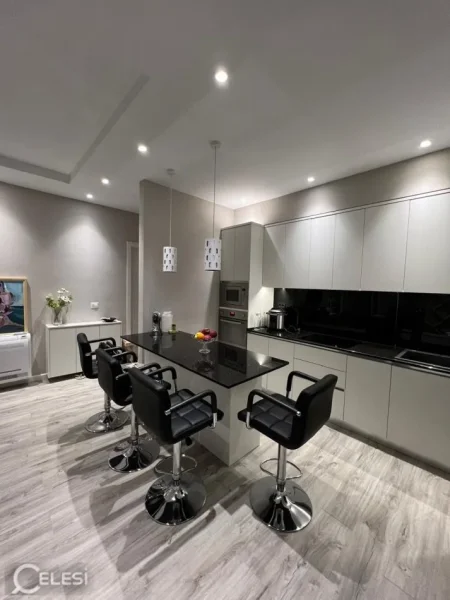 Tirane, shitet apartament 3+1+Aneks+Ballkon Kati 5, 123 m² 180.000 € (MYSLYM KETA)