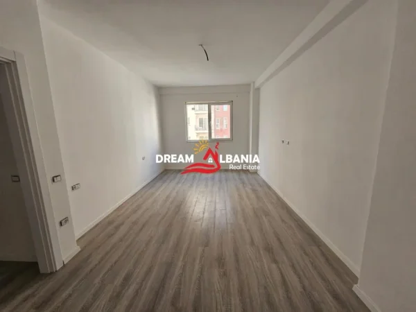 Tirane, shitet apartament 2+1 Kati 8, 116 m² 180.000 € (Dritan Hoxha)